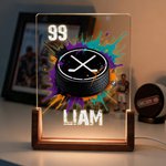 Henkilökohtainen Splatter Style Ball Design Akryyli LED-yövalo, jossa on puinen pohja ja nimi numero Desk Decor Syntymäpäivälahja urheilun ystäville
