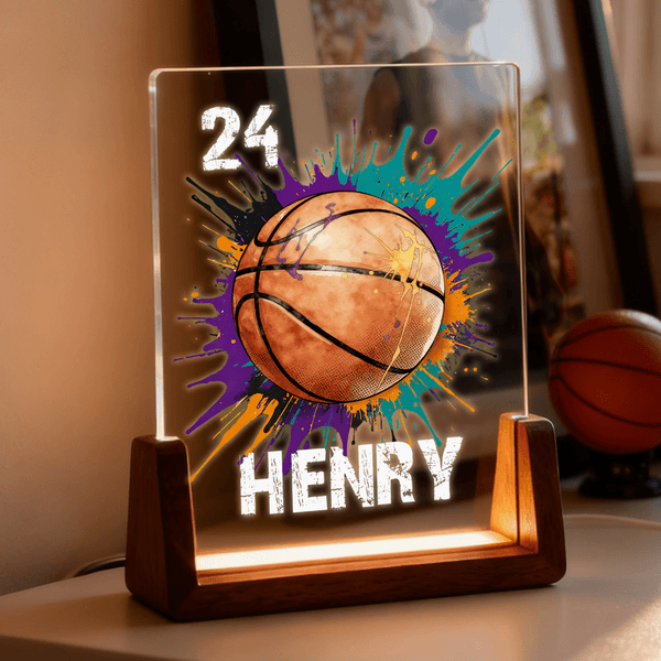 Henkilökohtainen Splatter Style Ball Design Akryyli LED-yövalo, jossa on puinen pohja ja nimi numero Desk Decor Syntymäpäivälahja urheilun ystäville