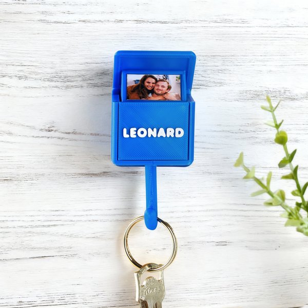 Personalised Multicolour 3D-Printed Wall Key Holder with Name and Photo House Decor Birthday Housewarming Gift for Family Friends