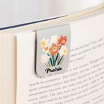 Personalisierter magnetischer PU-Leder Lesezeichen Clip mit Geburtblume Namen Geburtstag Geschenk für Leseliebhaber Bücherwürmer