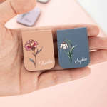 Gepersonaliseerde Retro Geboorte Bloem Magnetische PU lederen bladwijzer Clip met naam Boekenclub Verjaardagscadeau voor het lezen van liefhebbers boekenwurmen