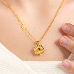 Collier de fleurs de naissance personnalisé avec pierre de naissance et initiale Cadeau de Noël pour femme Elle
