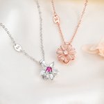 Collier de fleurs de naissance personnalisé avec pierre de naissance et initiale Cadeau de Noël pour femme Elle