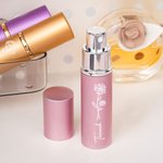 Spersonalizowana butelka na perfumy Birth Flower z imieniem i nazwiskiem Prezent urodzinowy dla kobiet i dziewcząt