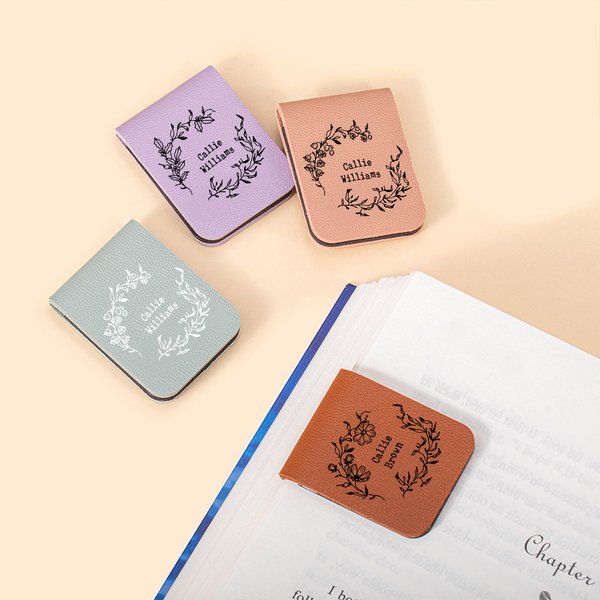 Marque-page magnétique en cuir avec nom et fleur de naissance personnalisée Cadeau d'anniversaire et de Noël pour les amoureux des livres et les bibliothécaires