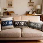 Taie d'oreiller personnalisée avec code postal imprimé rétro Décoration de la maison Pendaison de crémaillère Cadeau d'anniversaire pour les amis et la famille