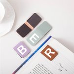Personligt Minimalism Initial Magnetiskt läderbokmärke Clip Skola Kontor Skrivmaterial Födelsedag Läsgåva för bokälskare
