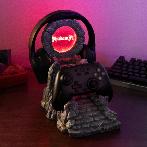 Gepersonaliseerd Avontuurlijk Portaal Verstelbare LED Hoofdtelefoon en Controller Stand met Naam Bureau Accessoire Verjaardagscadeau voor Game Lovers