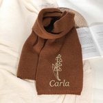 Bufanda de punto personalizada suave y cálida con bordado de flor de nacimiento y nombre para accesorio de moda regalo de cumpleaños para familiares