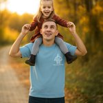 Personalisiertes T-Shirt mit Line-Art-Stickerei nach Foto | mit Wunschtext | Sweatshirt und Hoodie | Geburtstag Muttertag Geschenk für Familie Freunde