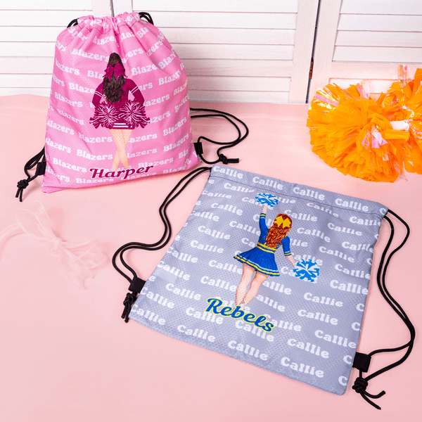 Personalizzato Cartoon Cheerleader impermeabile resistente all'usura Borsa con coulisse con nome della squadra Cheer Practice Senior Night Game Day Regalo per le cheerleader