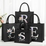 Personalisierte Perlmutt Effekt Geburt Blume Initial Jute Tote Tasche mit Namen Geburtstag Weihnachten Jahrestag Geschenk für Frauen Familie Freunde