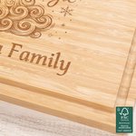 Spersonalizowana deska do krojenia Magic Santa Claus FSC Bamboo z wygrawerowanym tekstem i rowkiem na sok Made in USA Prezent świąteczny dla rodziny