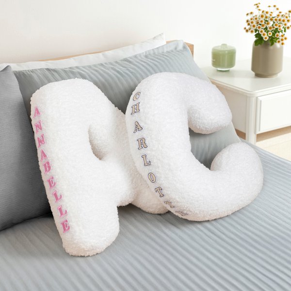 Cuscino di peluche personalizzato con nome Patch Nursery Home Decor Regalo di inaugurazione per la famiglia Kids