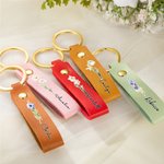 Personalisierte Geburt Blume PU Leder Schlüsselanhänger mit Namen Hochzeit Party Geburtstag Jahrestag Geschenk für Frau