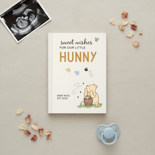 Spersonalizowana klasyczna księga słodkich życzeń dla Kubusia Puchatka z imieniem i rokiem Prezent na baby shower dla świeżo upieczonych rodziców