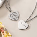 Collier photo coeur gravé personnalisé avec texte Cadeau d'anniversaire pour la famille et les amis