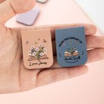 Marque-page magnétique en cuir PU personnalisé avec nom et fleur de naissance - Cadeau d'anniversaire pour les amoureux de lecture