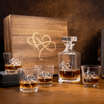 Decantador de Whisky Personalizado Infinito con Nombre Grabado en Corazón con Fecha y Caja de Madera Regalo de Cumpleaños Aniversario para Hombre