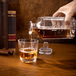 Spersonalizowana urodzinowa karafka do whisky z wygrawerowanym imieniem i nazwiskiem Urodzinowy prezent rocznicowy dla miłośników trunków