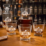Spersonalizowana karafka do whisky z wygrawerowanym imieniem i rokiem Urodzinowy prezent kempingowy dla przyjaciół barmanów