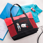 Personalizzato Cartoon Medical Character Pill Tote Bag con nome e tasche a rete Regalo di compleanno di apprezzamento per il personale medico infermieristico
