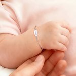 Bracelet en Argent Sterling Personnalisé avec Nom et Fleur de Naissance Gravés Cadeau d'Anniversaire pour Bébé Nouveau-né