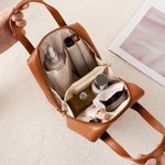 Sac de Maquillage Portable en Cuir PU Personnalisé avec Nom Fleur de Naissance Accessoire de Grande Capacité Multi-compartiment Cadeau pour Femme