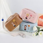 Personalized Birth Flower 3D Cartoon Girl PU Leather Portable Wide Open Makeup Bag with Name Travel Accessories Birthday Gift for Women