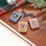 Segnalibro personalizzato con nome magnetico in pelle PU con farfalla e fiore di nascita regalo di compleanno per amanti dei libri