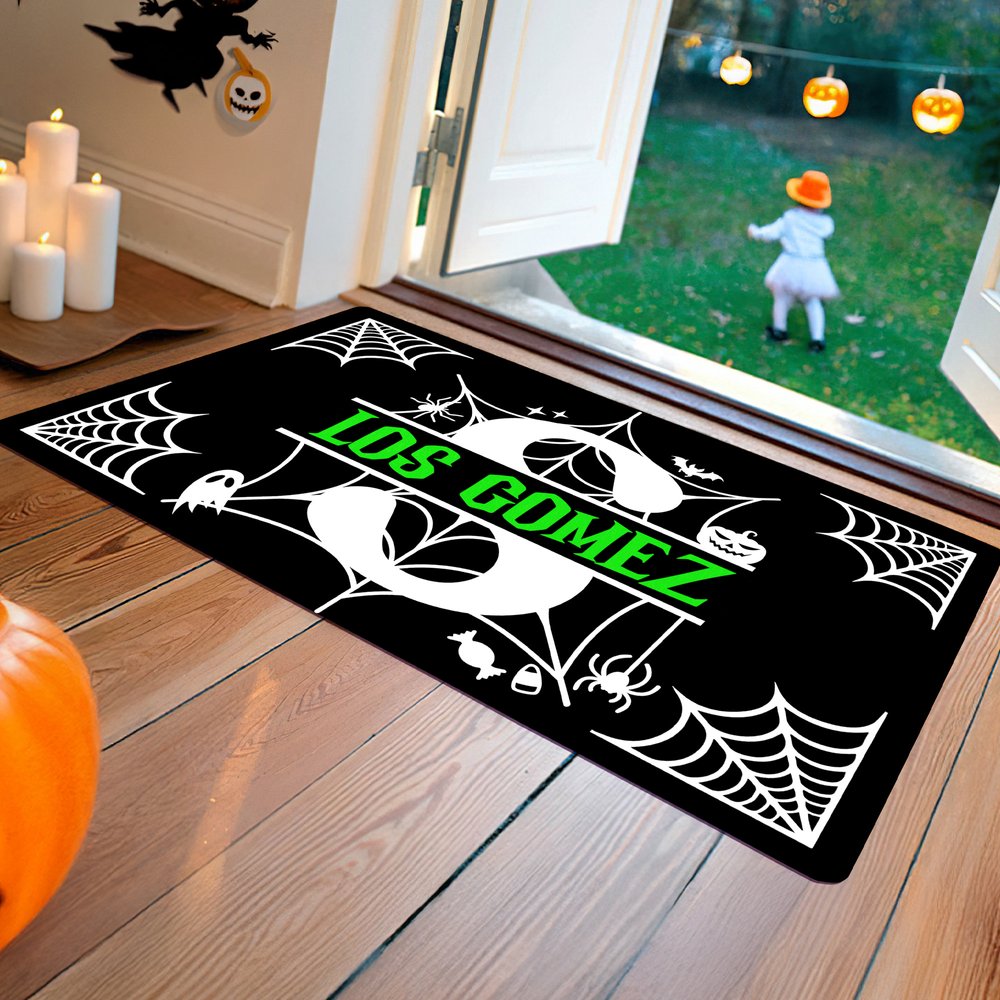 Alfombra personalizada con tema de Halloween y diseño de telaraña con nombre e iniciales decoración del hogar regalo de Halloween para familia 5