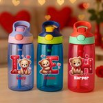 Personalisierte niedlichen Cartoon Bär Herz Initial 16 oz Kind Wasserflasche mit Namen und Silikon Stroh Kindertag Valentinstag Geschenk für Jungen Mädchen