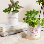 Maceta de cerámica personalizada con nombre, texto y base de bambú Decoración de escritorio Regalo de cumpleaños para amantes de las plantas