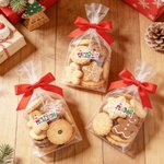 Personalised Christmas Theme Design Waterproof Stickers Labels with Name Christmas Decor Party Favors for Family Friends