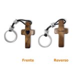 Llavero personalizado de cruz de madera con corazón y letra inicial grabada con nombre regalo de Pascua y Bautismo para cristianos