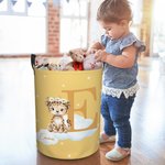 Spersonalizowany kosz na pranie Wreath Animals Star Initial Wodoodporny kosz na pranie z imieniem i uchwytem Urodzinowy prezent na parapetówkę dla dzieci
