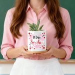 Personlig rosa kjærlighetshjerte pilplantepotte med etternavnstekst og trebunn Bursdagsoppskattning Valentinsdag gave til lærer