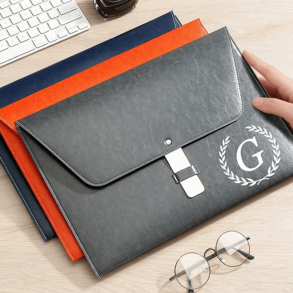 Corona de flores personalizada Búho Dragón Carpeta de archivo de cuero PU impermeable con inicial y nombre Accesorio de oficina Viaje de negocios Regalo para trabajadores Colegas