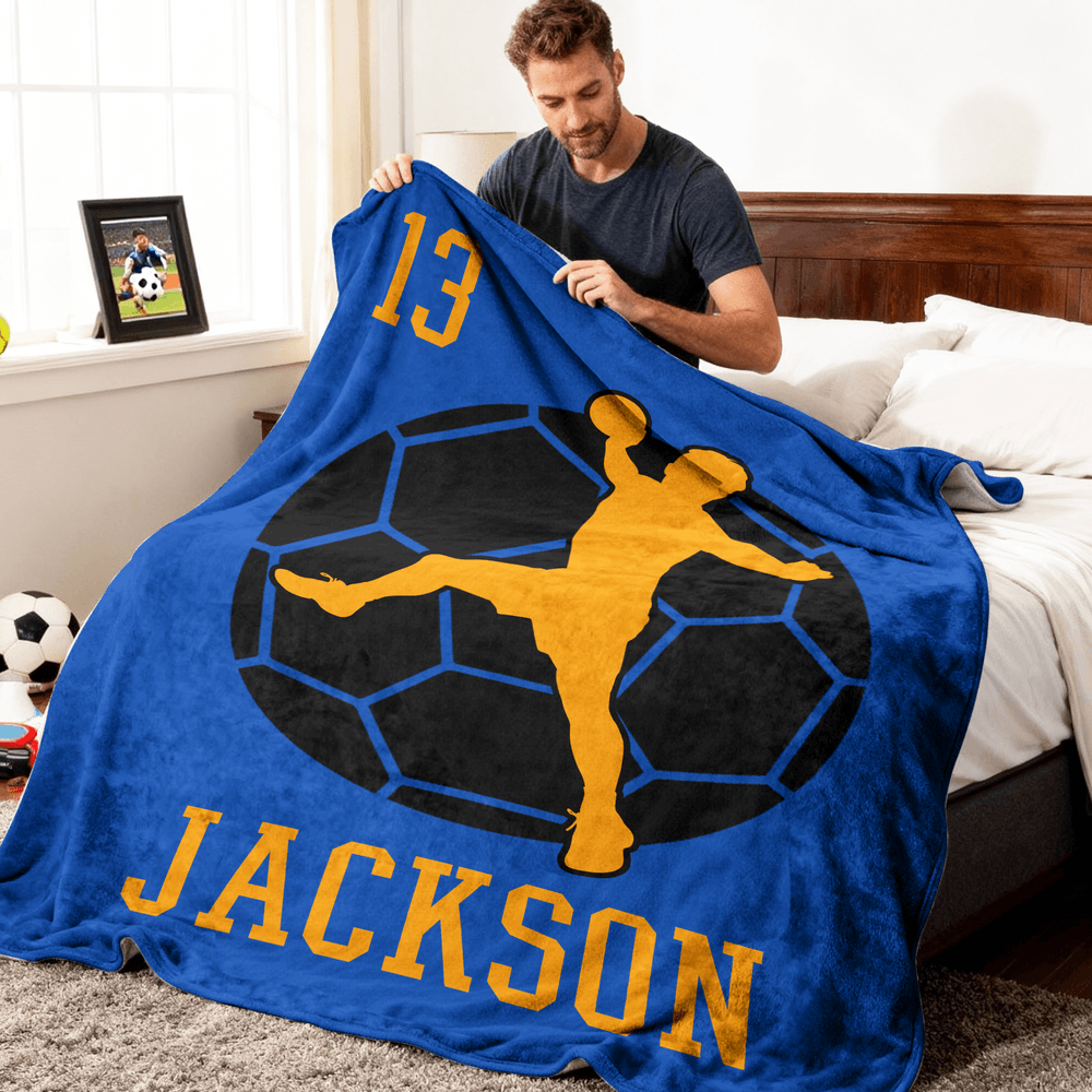 Couverture douce personnalisée avec silhouette nom et numéro - Cadeau d'anniversaire pour passionné de sport 2