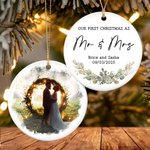 Ornamento personalizzato in ceramica con foto del nostro primo Natale con testo e data Regalo di Natale decorativo per coppie di nuovi sposi