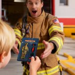 Gepersonaliseerde foto 3D-effect Cartoon brandweerman politie acryl sleutelhanger met afdeling positie en naam verjaardagscadeau voor brandweerman politie