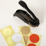 Personalised Floral Initial Library Book Embossing Stamp Black Hand-held Embosser with Storage Bag Birthday Book Club Gift for Bookworms Readers