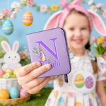 Personlig Söt Peter Rabbit Initial PU läder Bifold Pocket Plånbok med flera kortplatser med namn Påskpresent till flickor