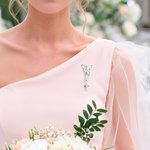 Gepersonaliseerde elegante vlinder broche speld met naam verloving bruiloft cadeau voor bruid bruidegom bruidsmeisjes roomsmen