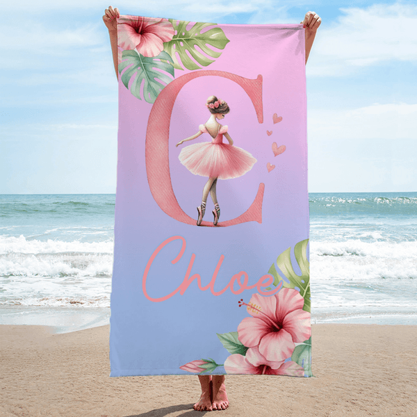 Personalisierte Cartoon Ballerina Mädchen schnell trocknen überdimensioniert Strand Handtuch mit Anfangsbuchstaben und Namen Beach Party Favor Dance Team Geburtstagsgeschenk für Ballett-Liebhaber