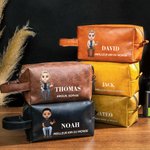 Trousse de Toilette en Cuir PU Personnalisée avec Personnage Dessin Animé Nom et Texte Cadeau Anniversaire Noël pour Homme Père
