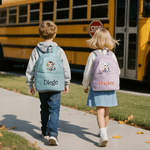 Zaino per bambini multiscomparto personalizzato con nome per bambini e bambine, con animali della scuola e cartoni animati.