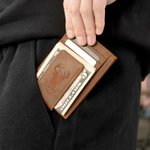 Henkilökohtaiset nimikirjaimet Nimi RFID-suojattu Magneettinen Slim Nahka Lompakko Money Clip kaiverrettu Teksti Vuosipäivä Isänpäivä Lahja Miehille
