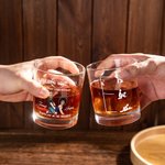 Verre Rock Whisky 10 oz avec nom Cadeau d'anniversaire de Saint-Valentin pour couple