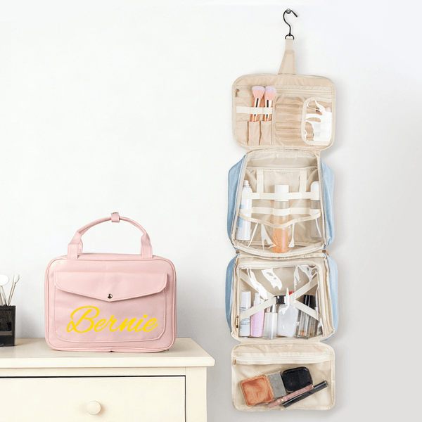 Trousse de toilette portable multi-compartiments en cuir PU avec nom et initiale Cadeau d'anniversaire et de mariage pour les femmes